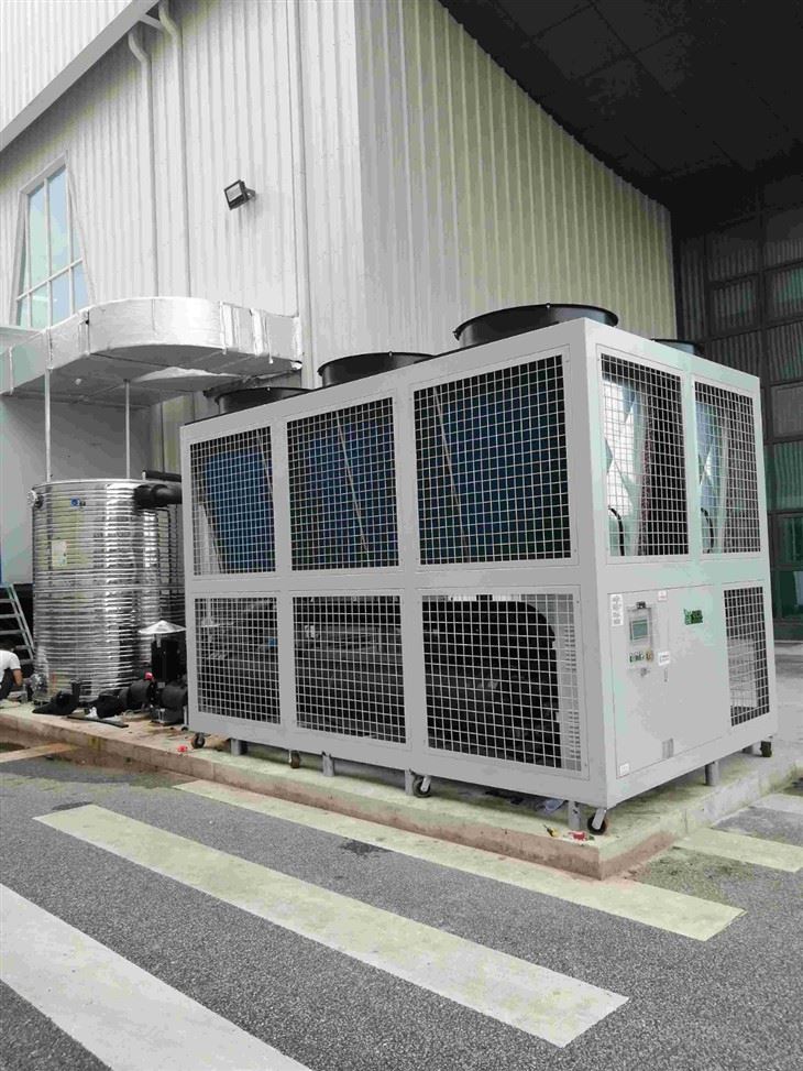 Cooling Industrial Chiller System